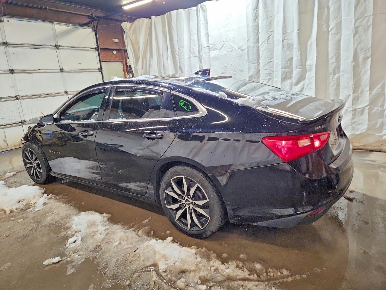 2018 Chevrolet Malibu Lt - zdjęcie 2