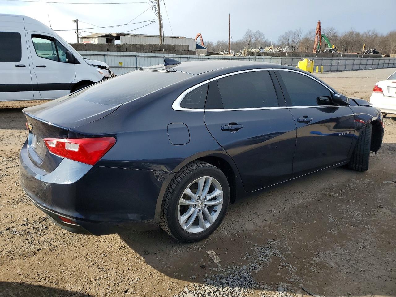 2018 Chevrolet Malibu Lt - zdjęcie 3