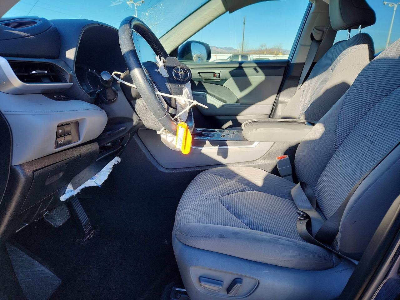 2020 Toyota Highlander Le - zdjęcie 7