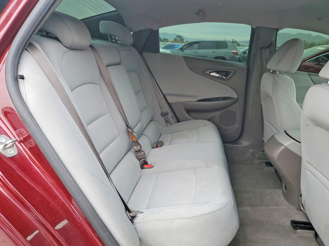 2016 Chevrolet Malibu Ls - zdjęcie 10