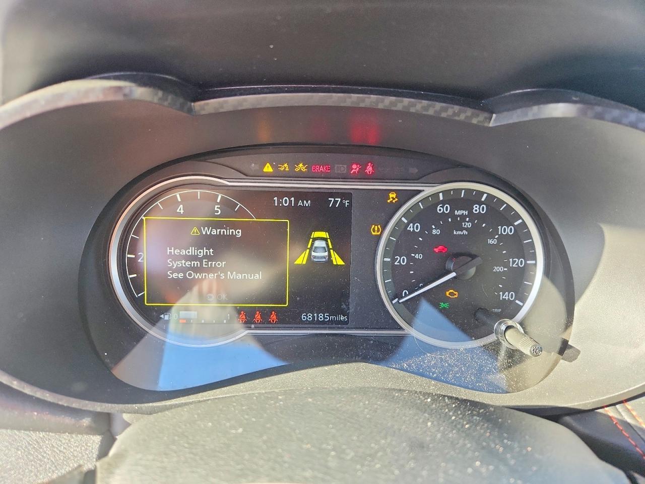 2024 Nissan Versa Sr - zdjęcie 9