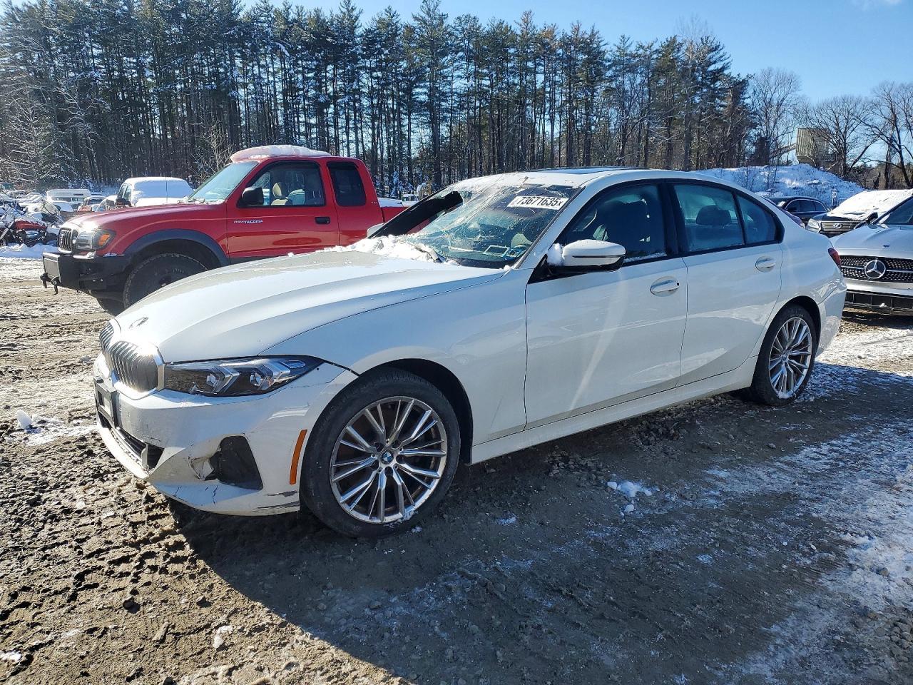 2023 BMW 330Xi - zdjęcie główne
