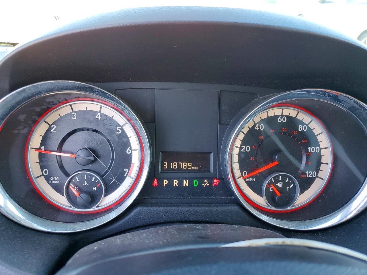 2014 Dodge Grand Caravan Sxt - zdjęcie 9