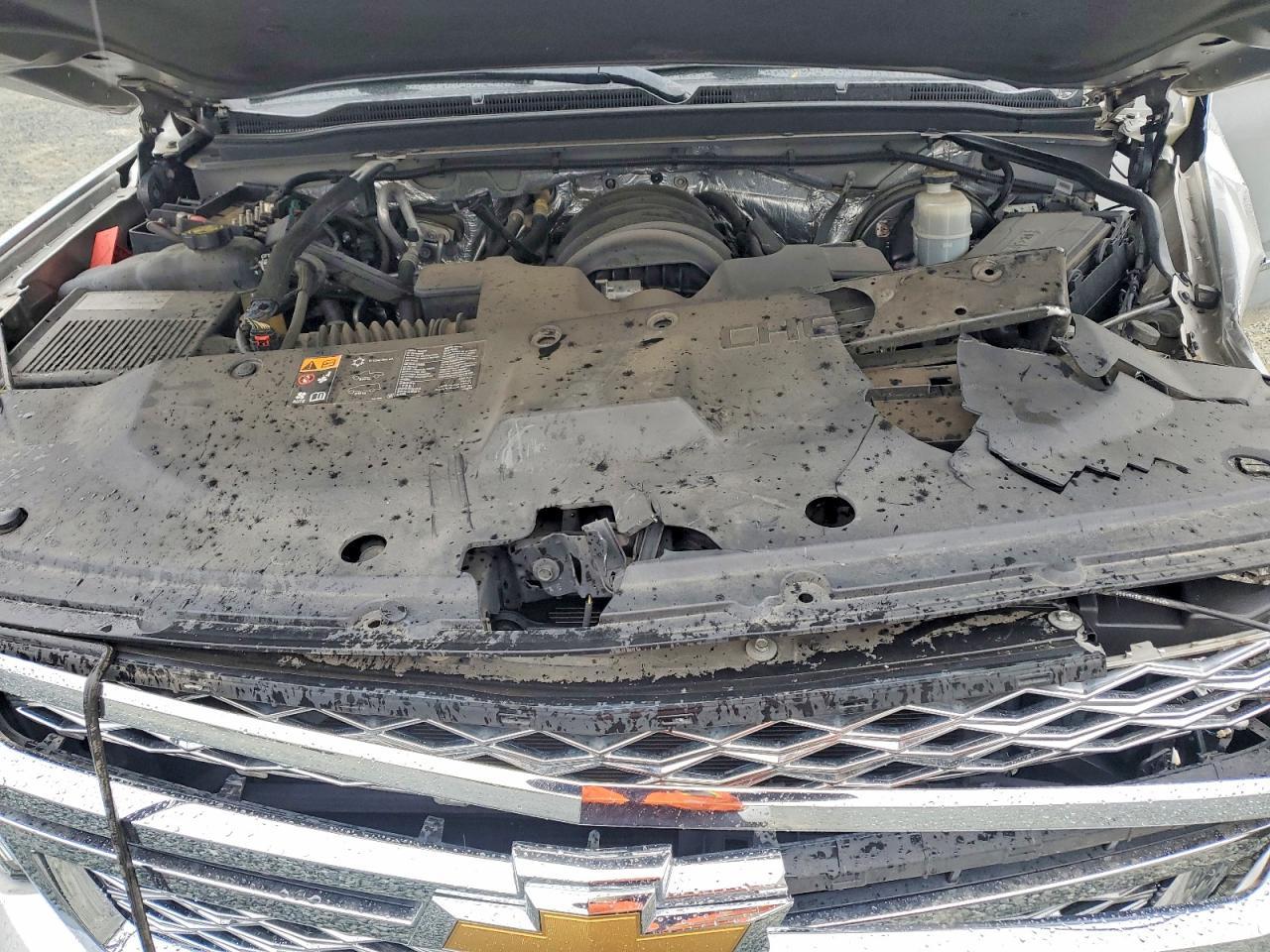 2015 Chevrolet Suburban C1500 Lt - zdjęcie 12