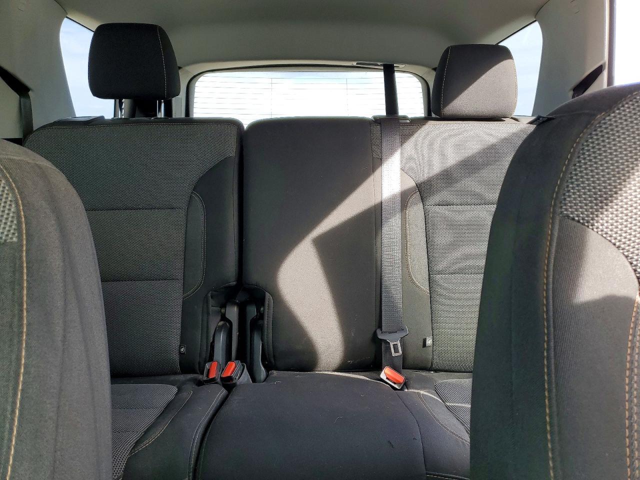 2019 Chevrolet Traverse Ls - zdjęcie 10