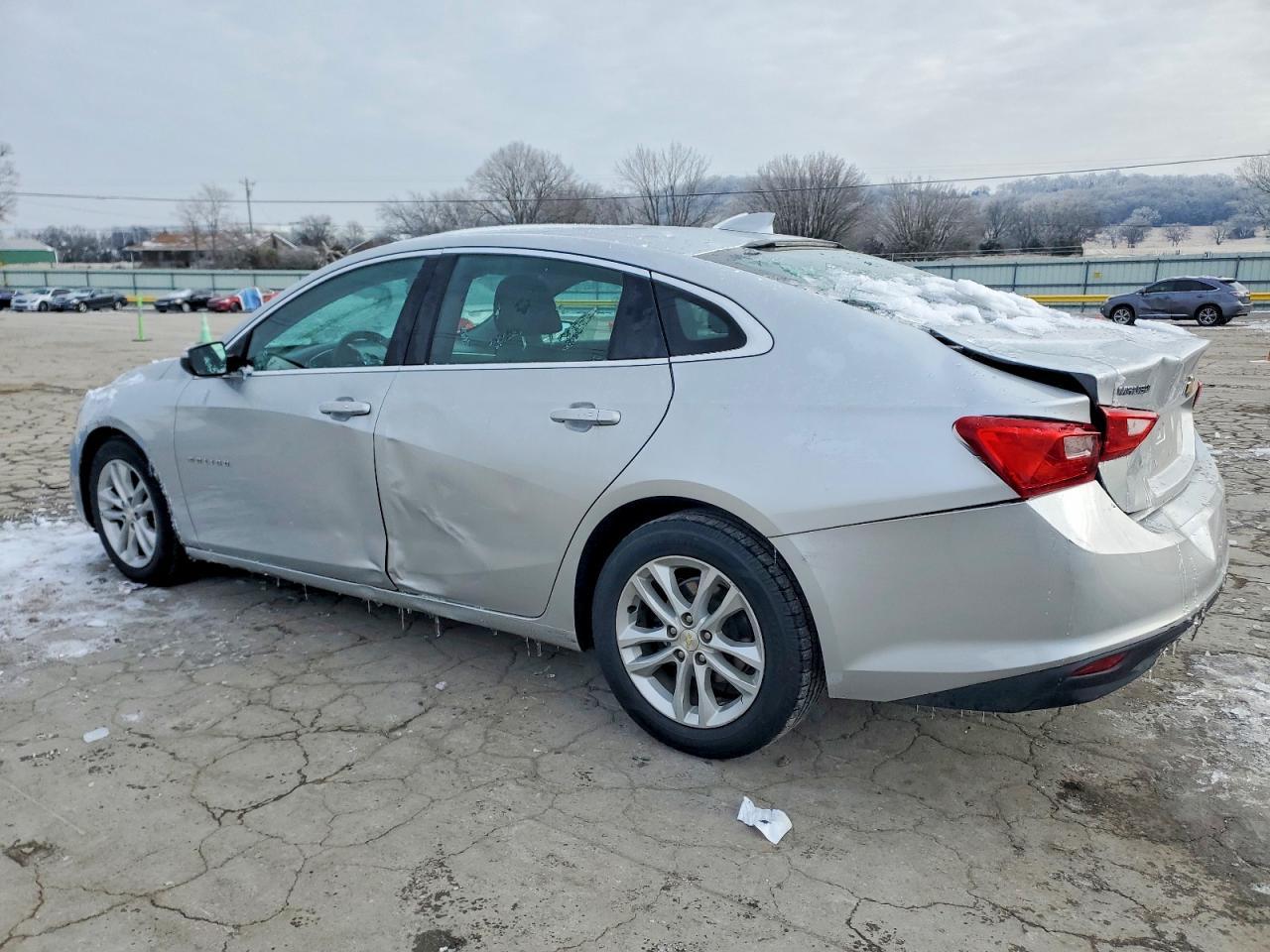 2018 Chevrolet Malibu Lt - zdjęcie 2
