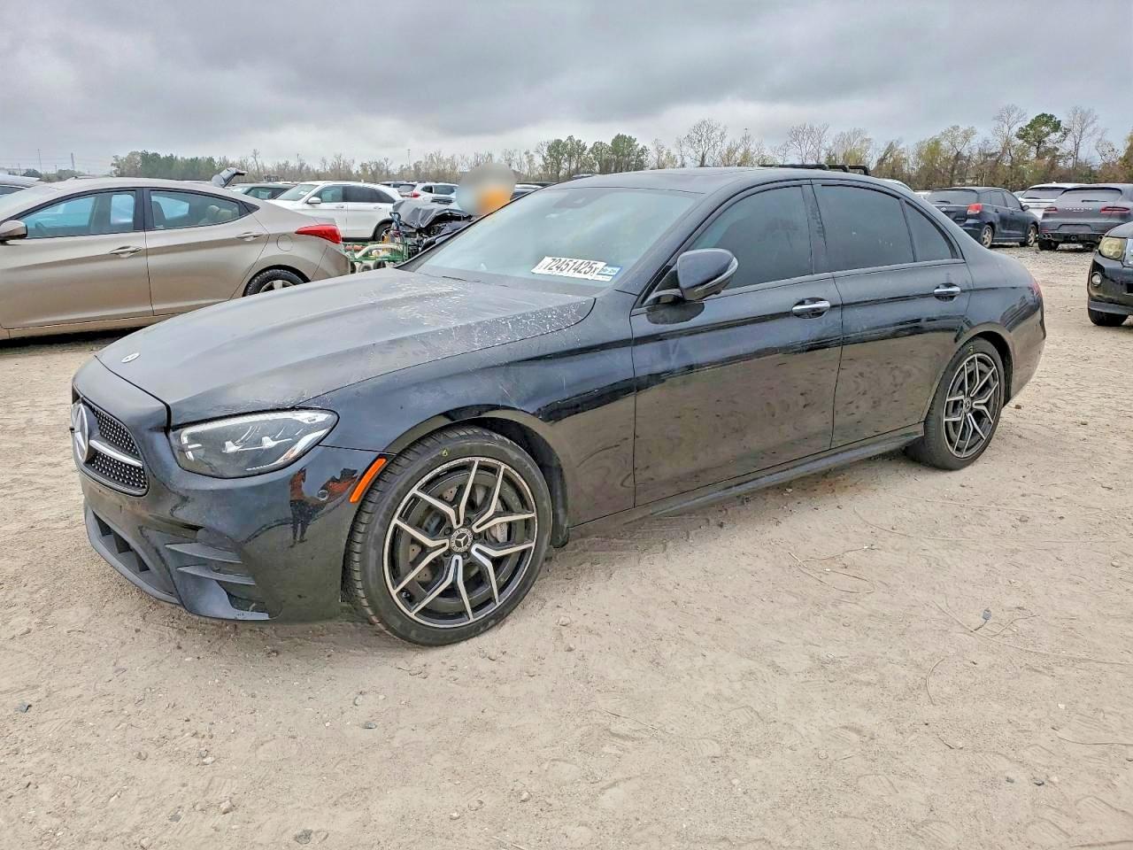 2023 Mercedes-Benz E 350 - zdjęcie główne