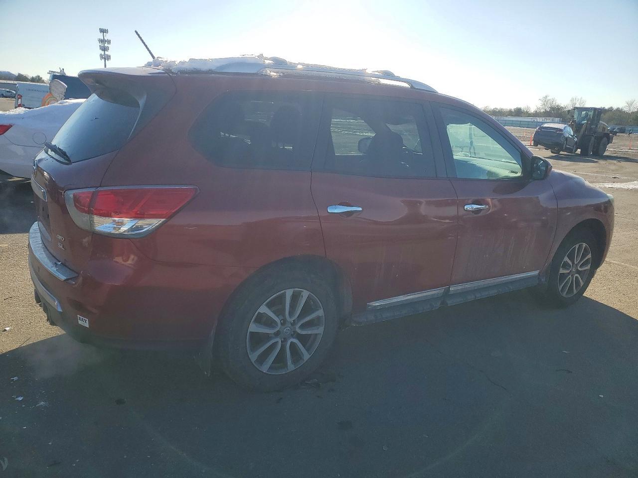 2014 Nissan Pathfinder S - zdjęcie 3
