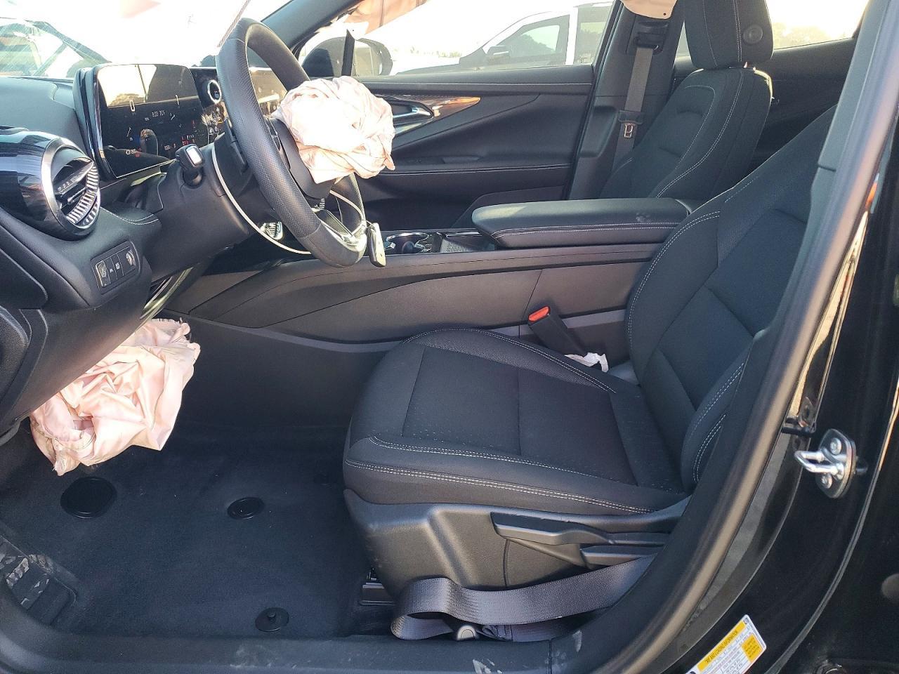 2025 Chevrolet Blazer Lt - zdjęcie 7