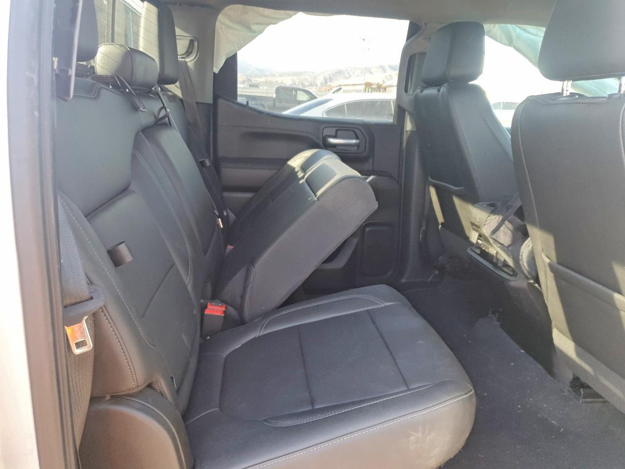 2021 Chevrolet Silverado K1500 Rst - zdjęcie 10