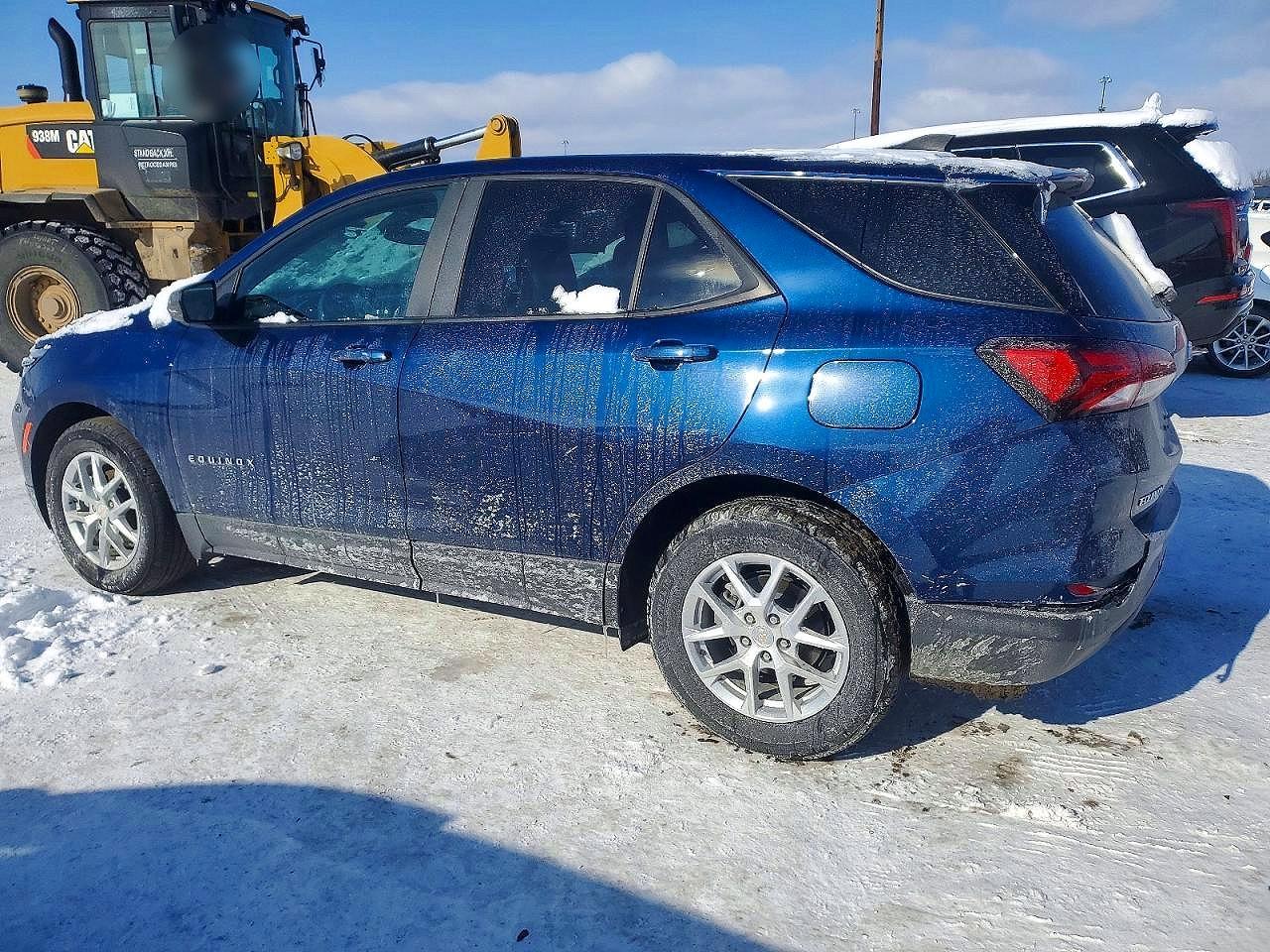 2022 Chevrolet Equinox Ls - zdjęcie 2