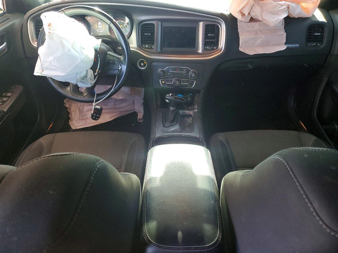 2021 Dodge Charger Sxt - zdjęcie 10