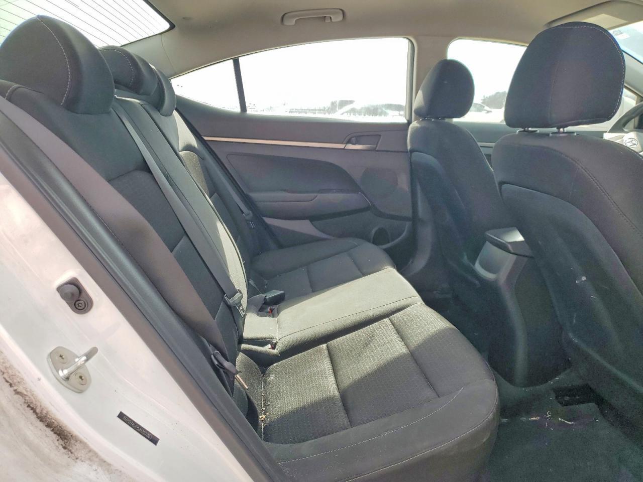 2018 Hyundai Elantra Se - zdjęcie 10