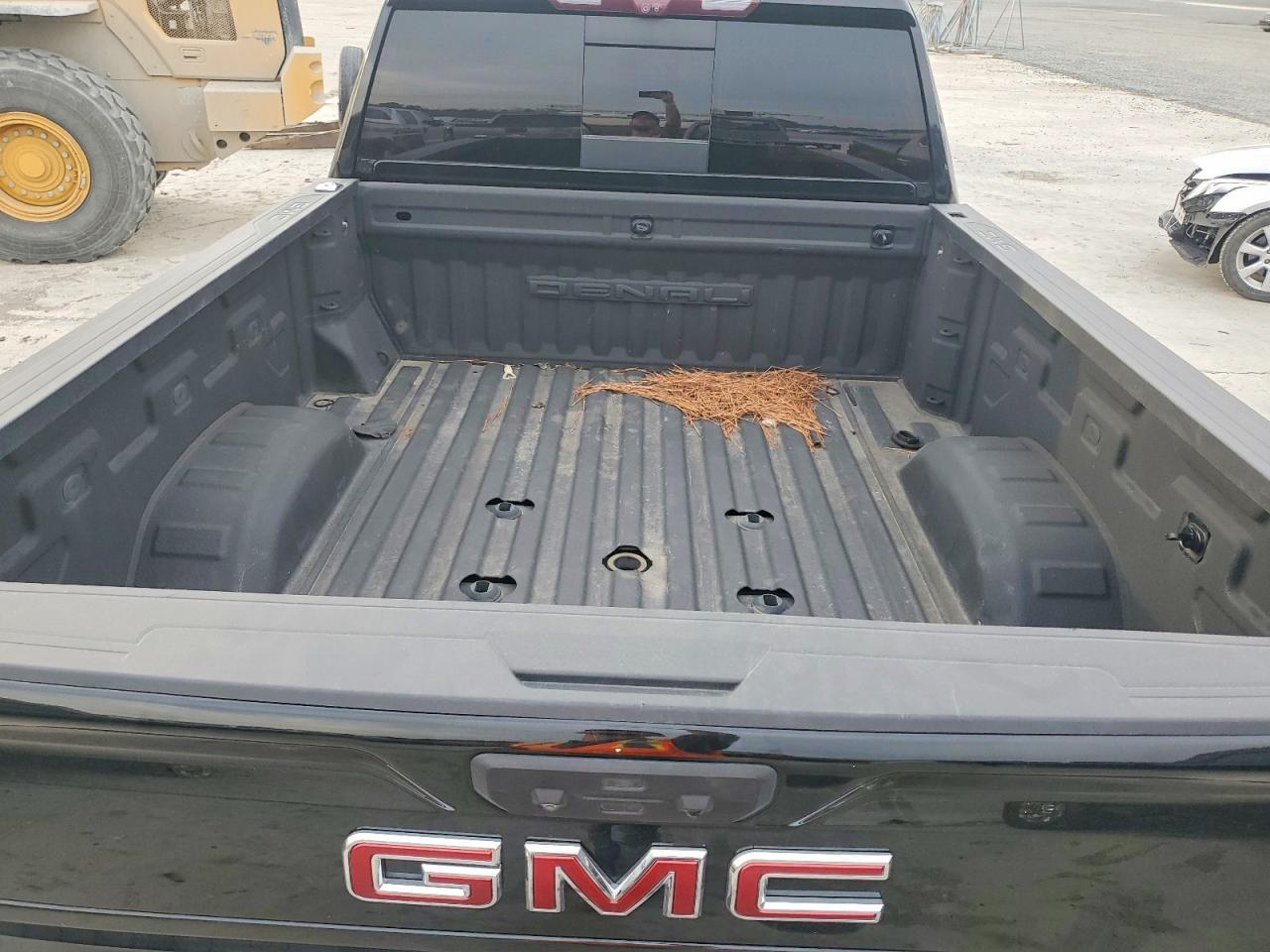 2015 GMC Sierra K2500 Denali - zdjęcie 10