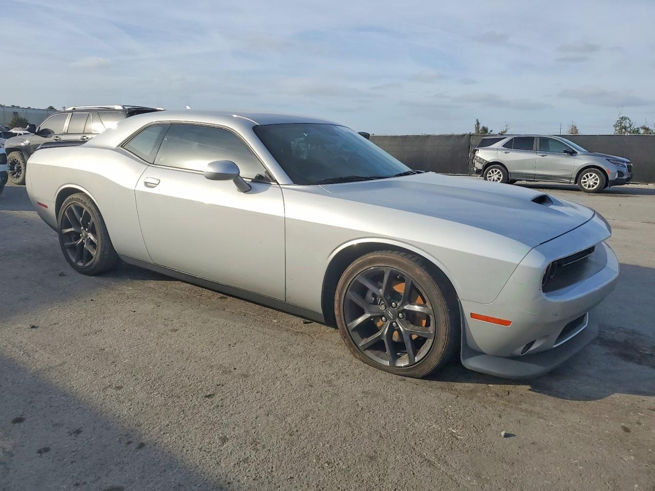 2022 Dodge Challenger Gt - zdjęcie 4