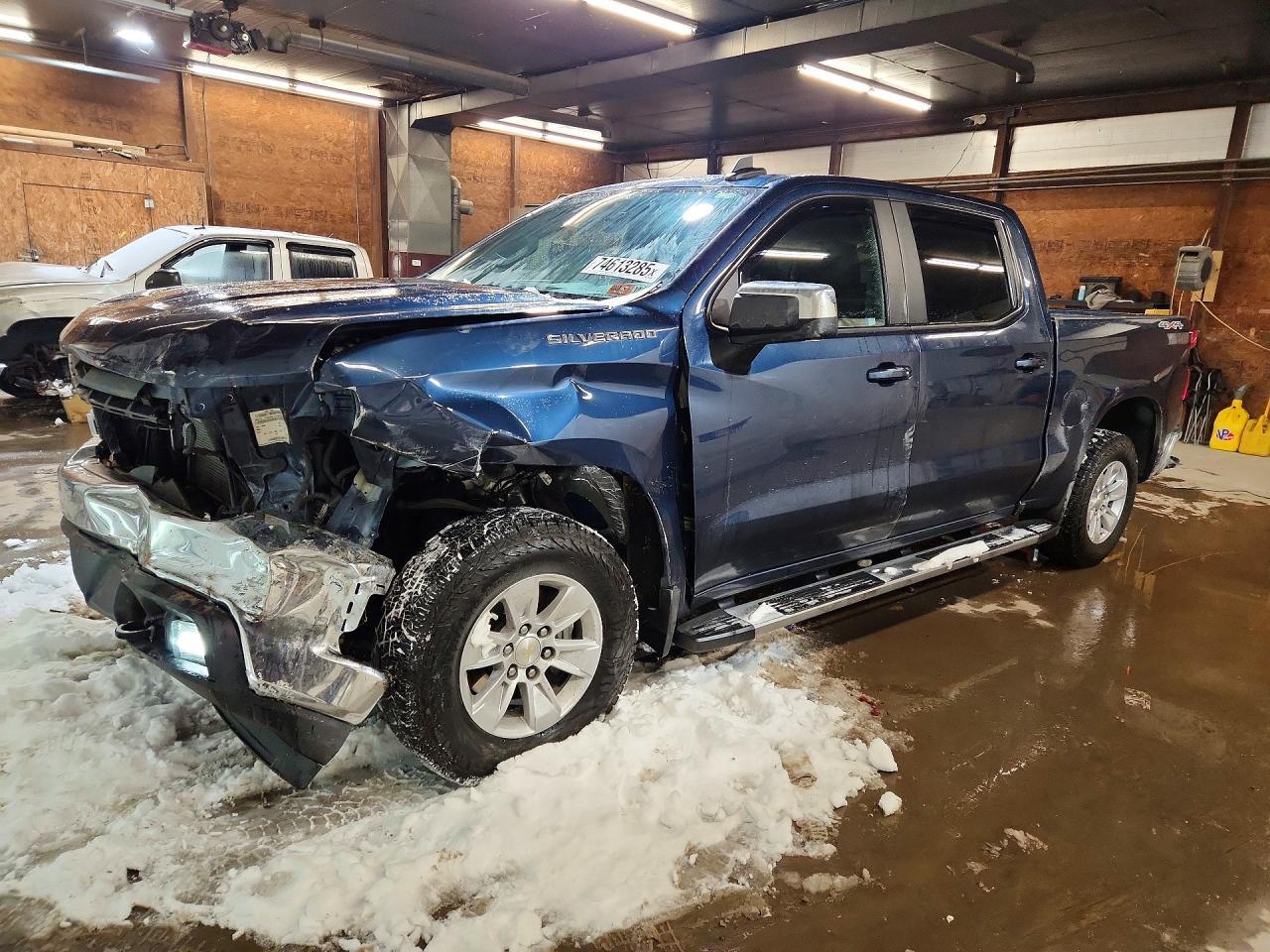 2021 Chevrolet Silverado K1500 Lt - zdjęcie główne