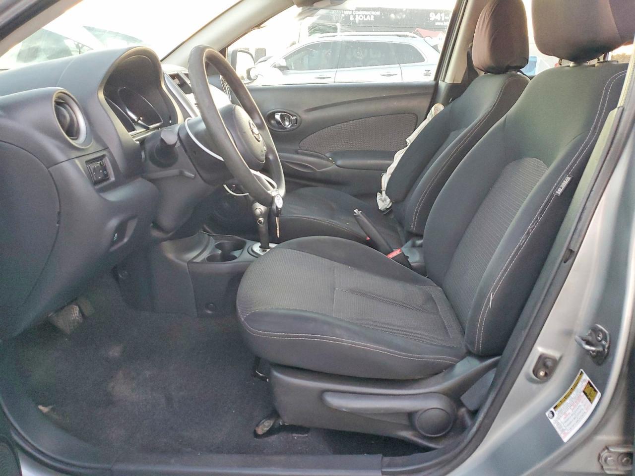 2014 Nissan Versa S - zdjęcie 7