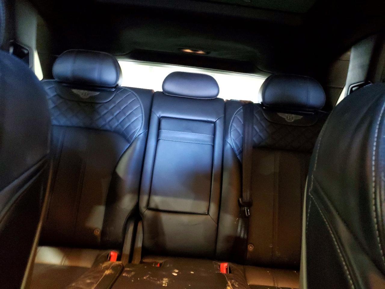 2018 Bentley Bentayga - zdjęcie 10