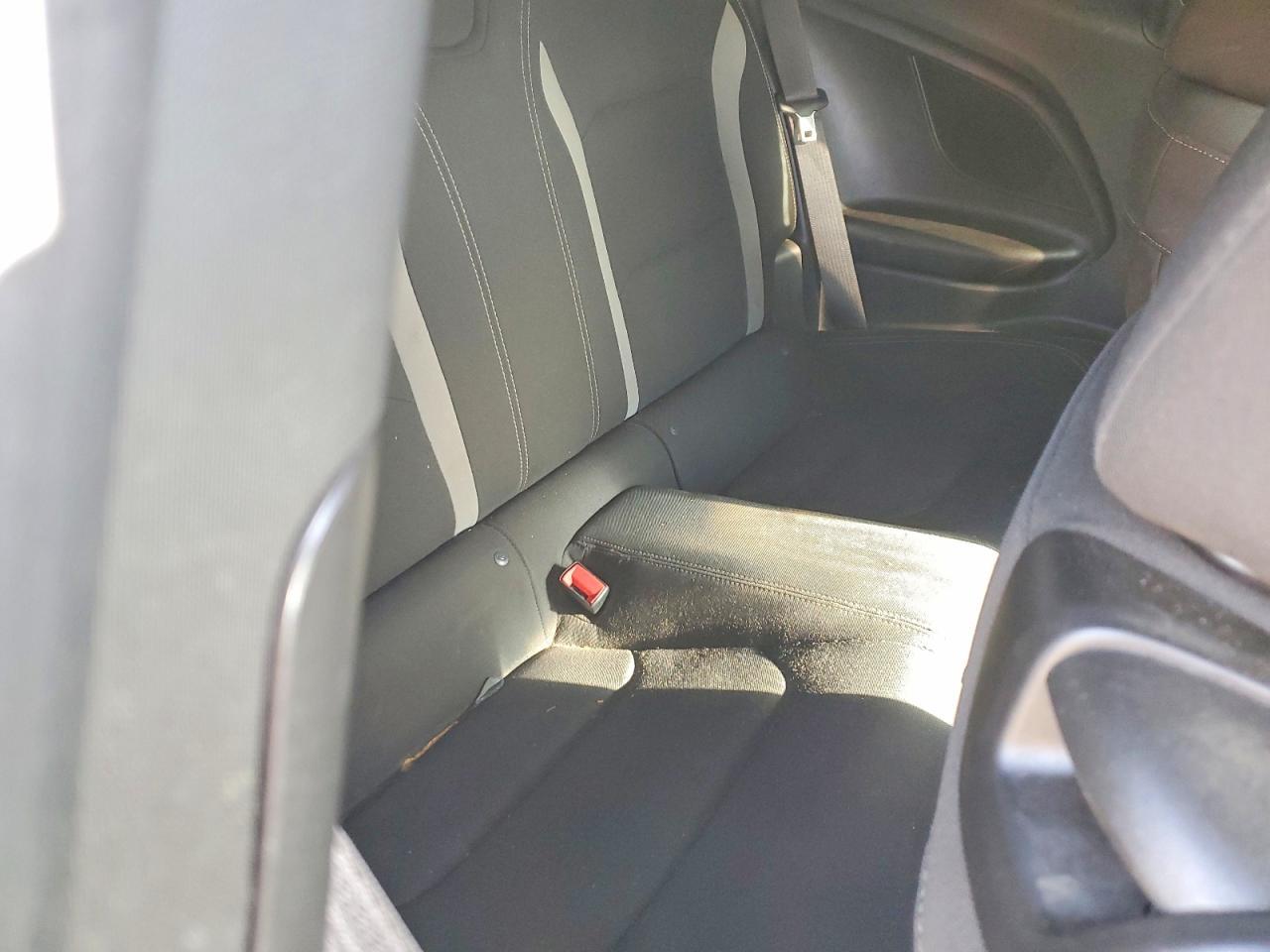 2019 Chevrolet Camaro Ls - zdjęcie 10