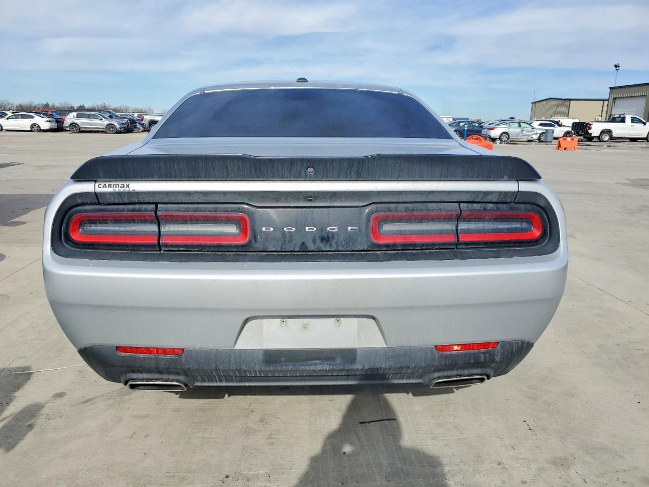 2023 Dodge Challenger Sxt - zdjęcie 6