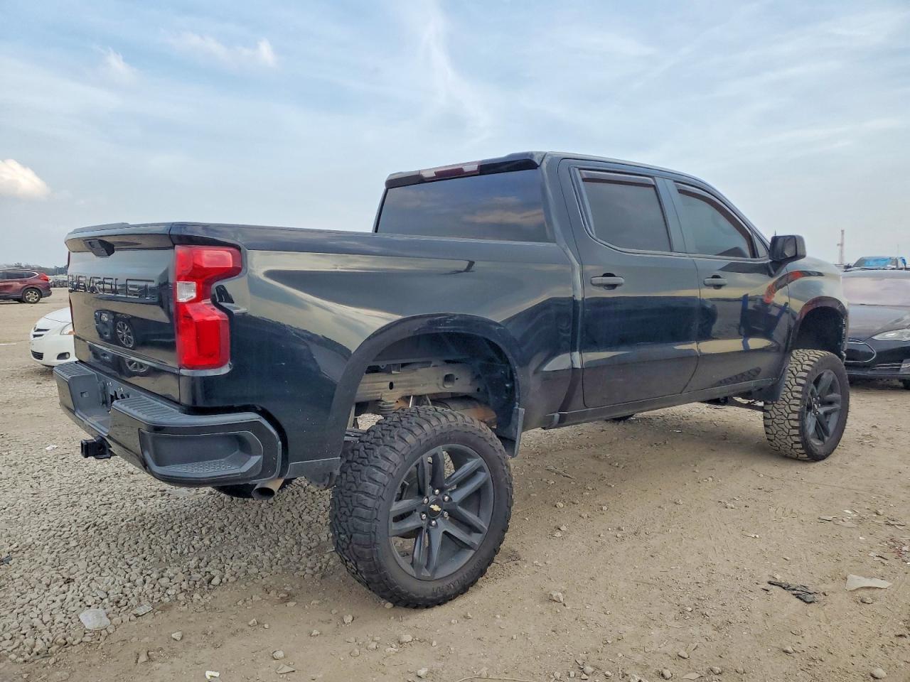 2020 Chevrolet Silverado C1500 Custom - zdjęcie 3