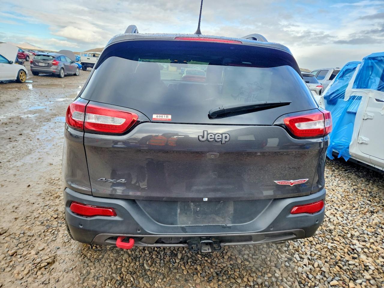 2017 Jeep Cherokee Trailhawk - zdjęcie 6