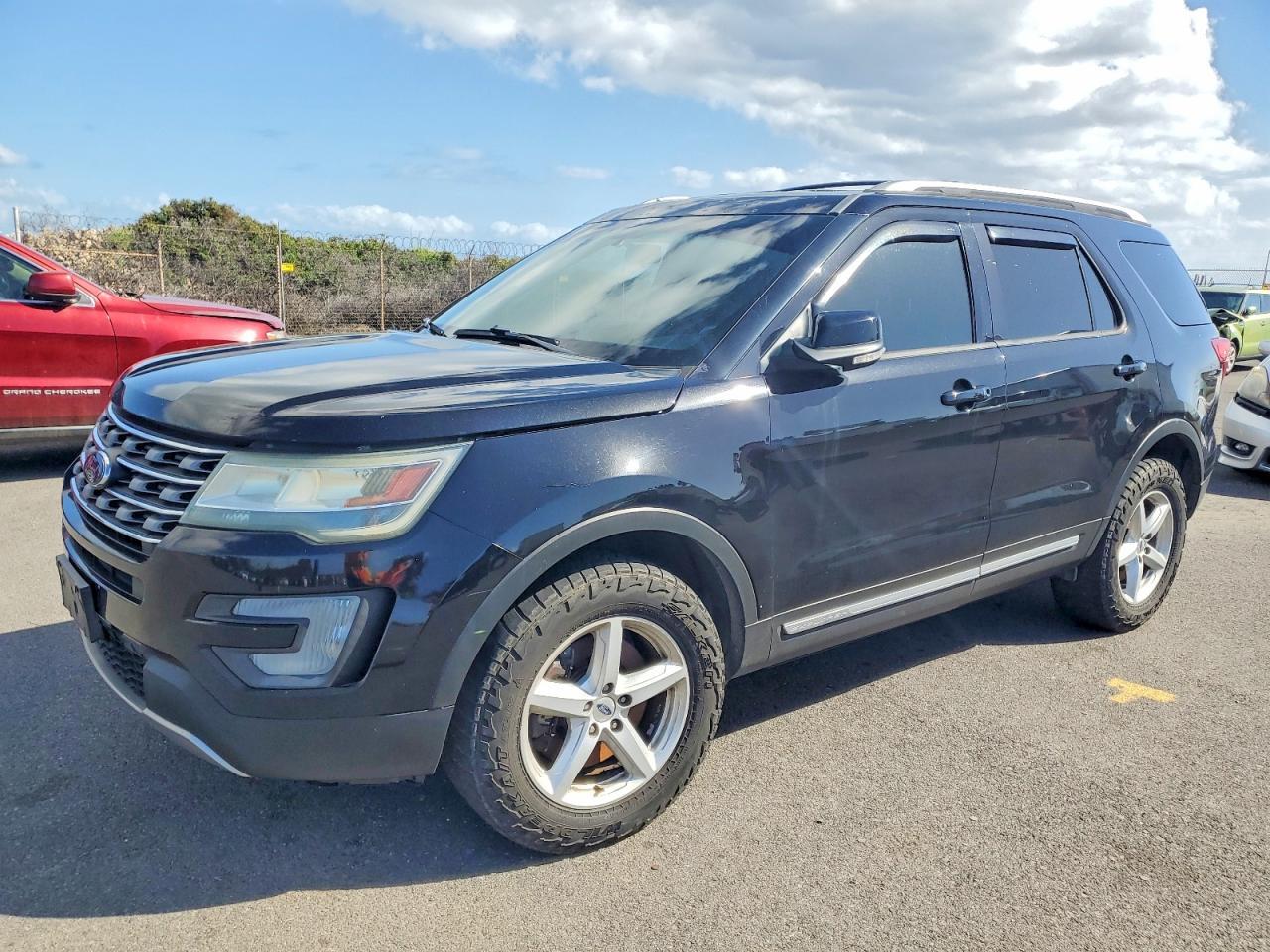 2016 Ford Explorer