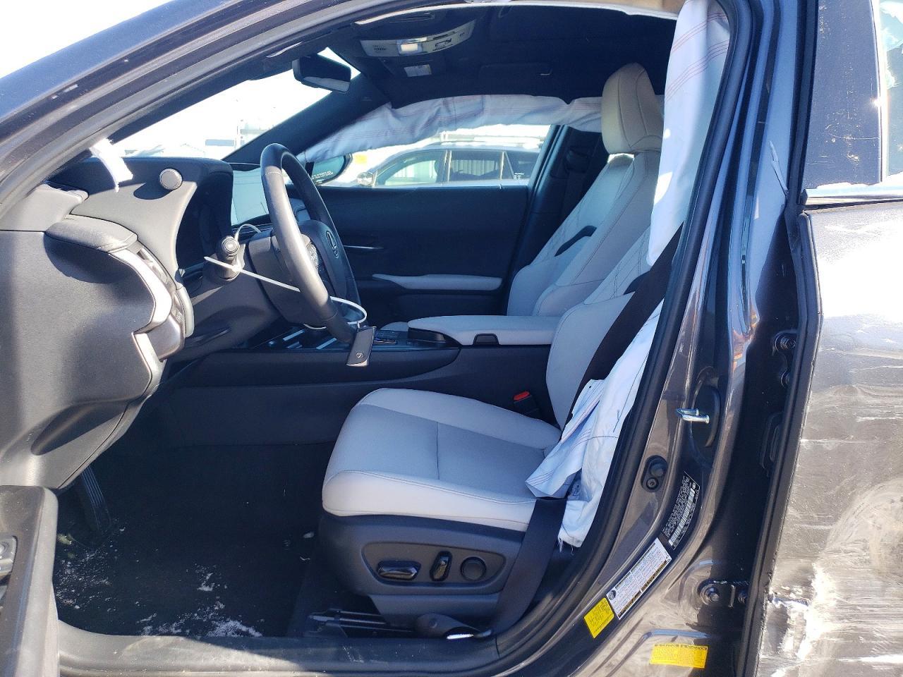 2025 Lexus Ux 300H Base - zdjęcie 7