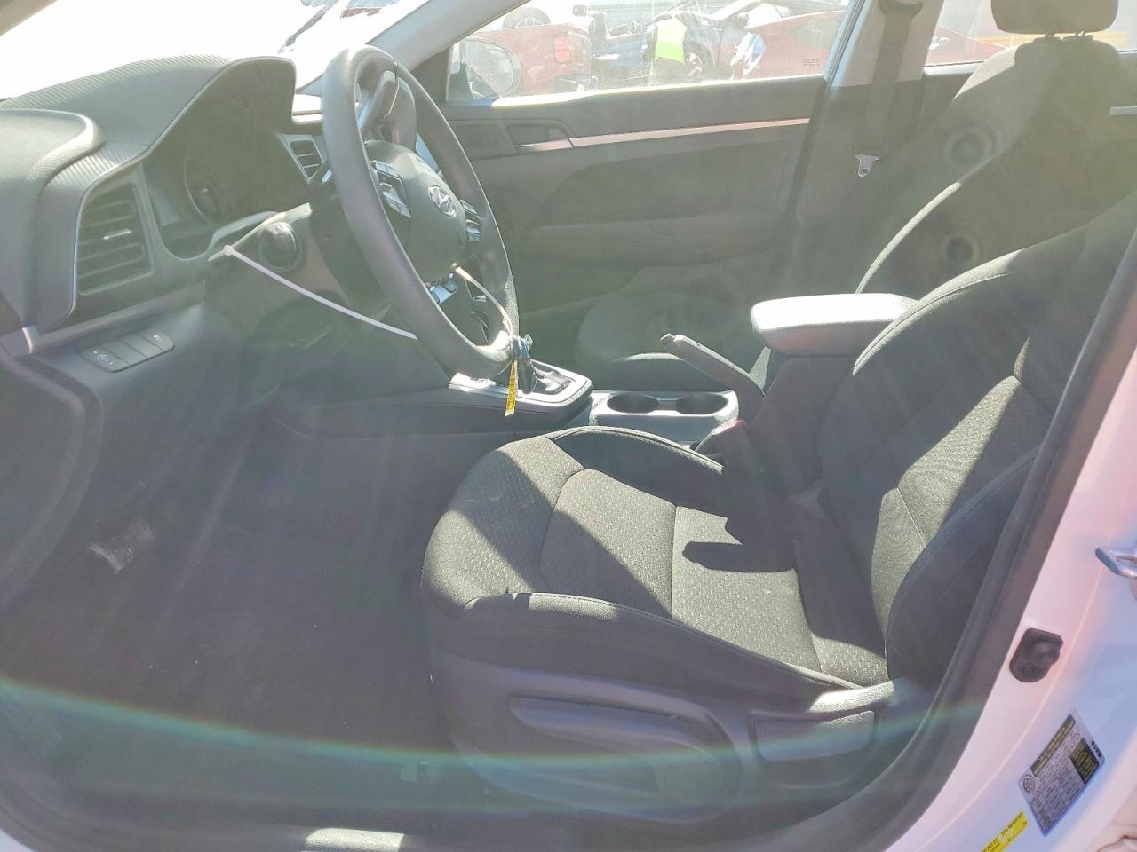 2019 Hyundai Elantra Se - zdjęcie 7