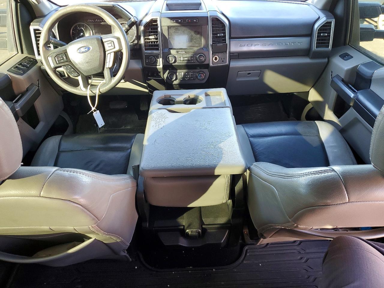 2019 Ford F250 Super Duty - zdjęcie 8