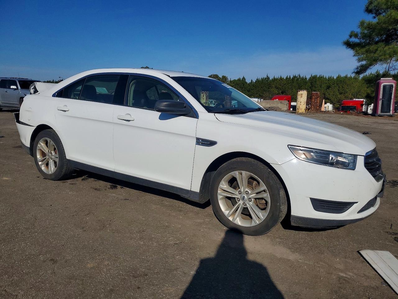 2017 Ford Taurus Se - zdjęcie 4