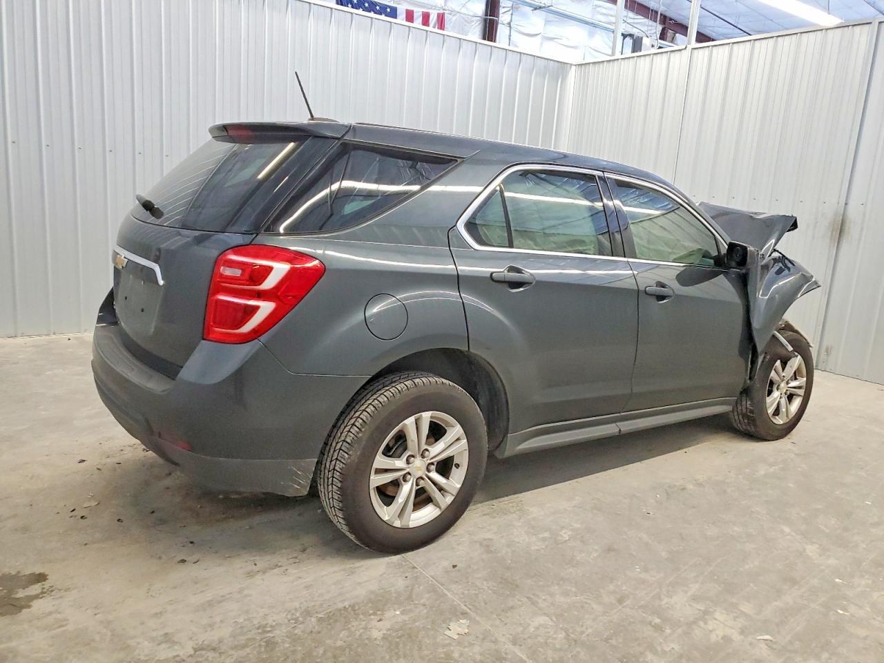 2017 Chevrolet Equinox Ls - zdjęcie 3