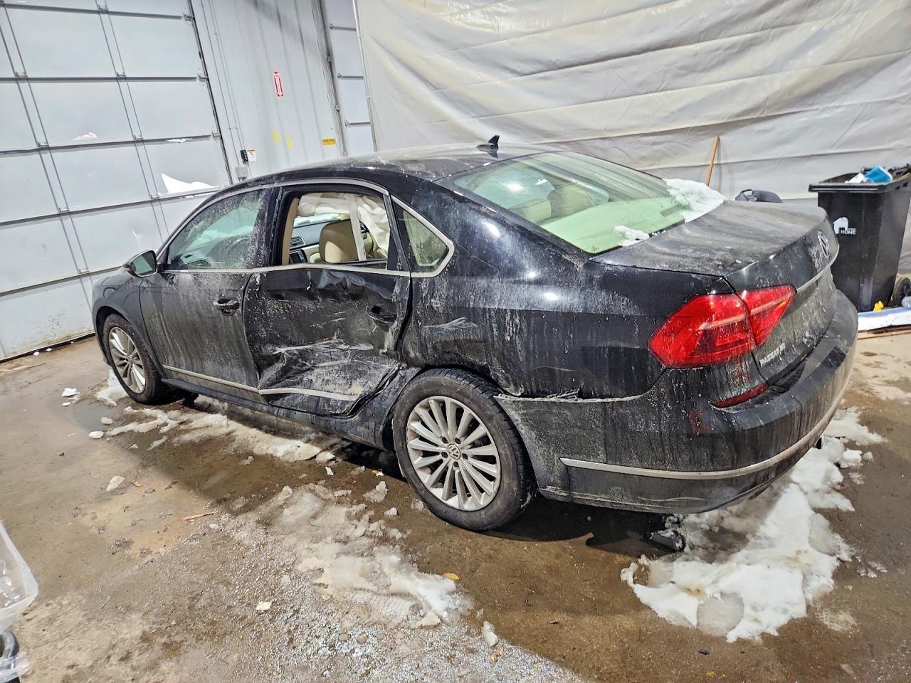 2016 Volkswagen Passat Se - zdjęcie 2