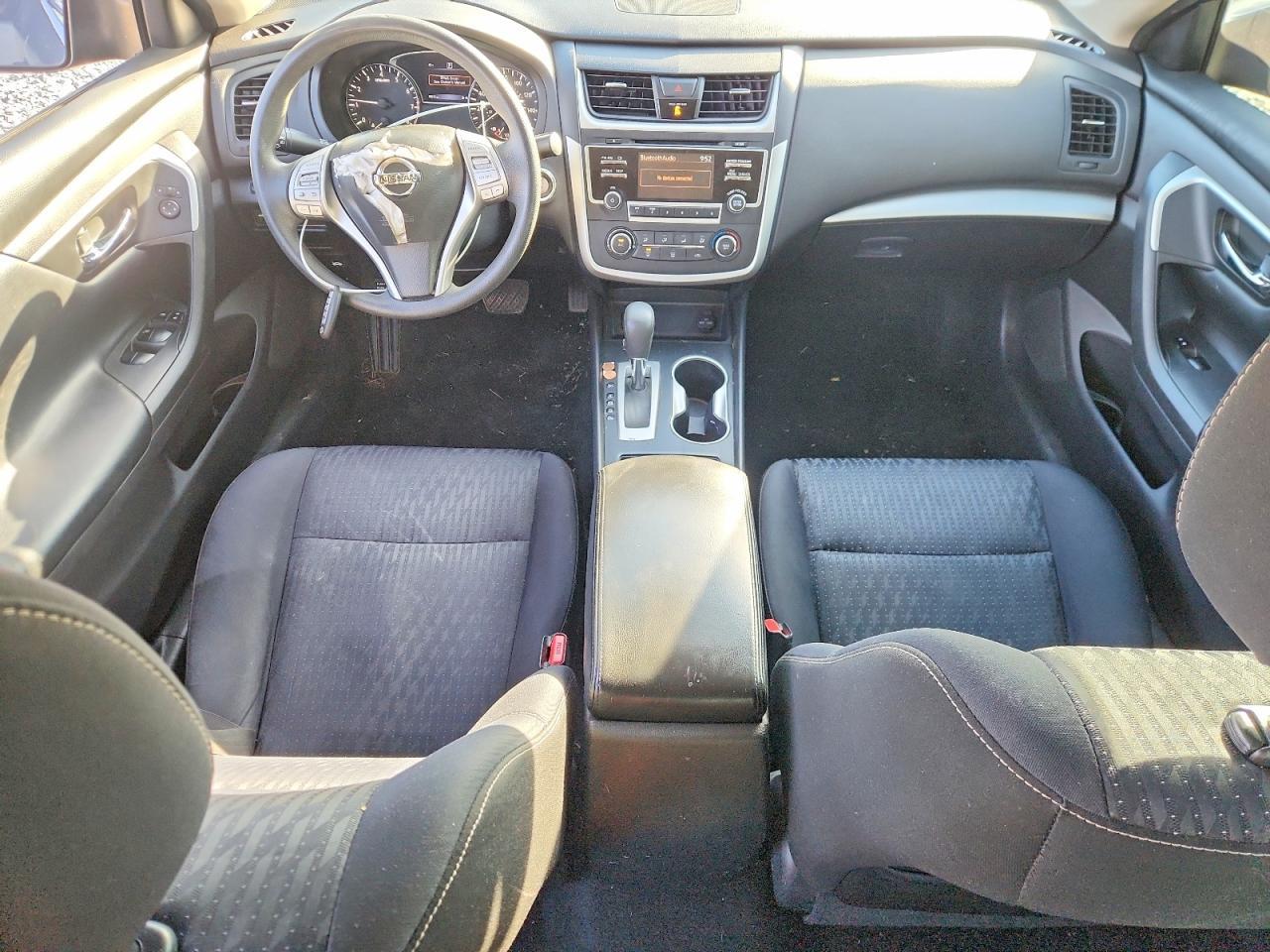 2017 Nissan Altima 2.5 - zdjęcie 8