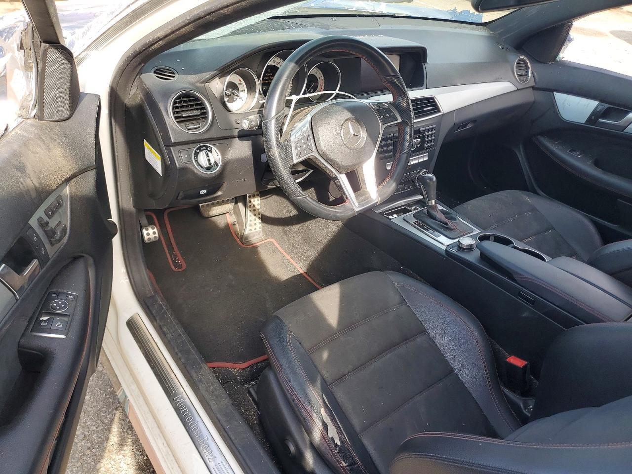 2014 Mercedes-Benz C 250 - zdjęcie 8