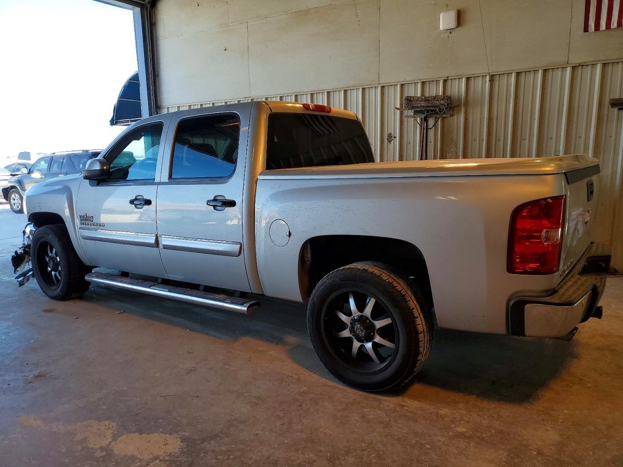 2013 Chevrolet Silverado C1500 Lt - zdjęcie 2