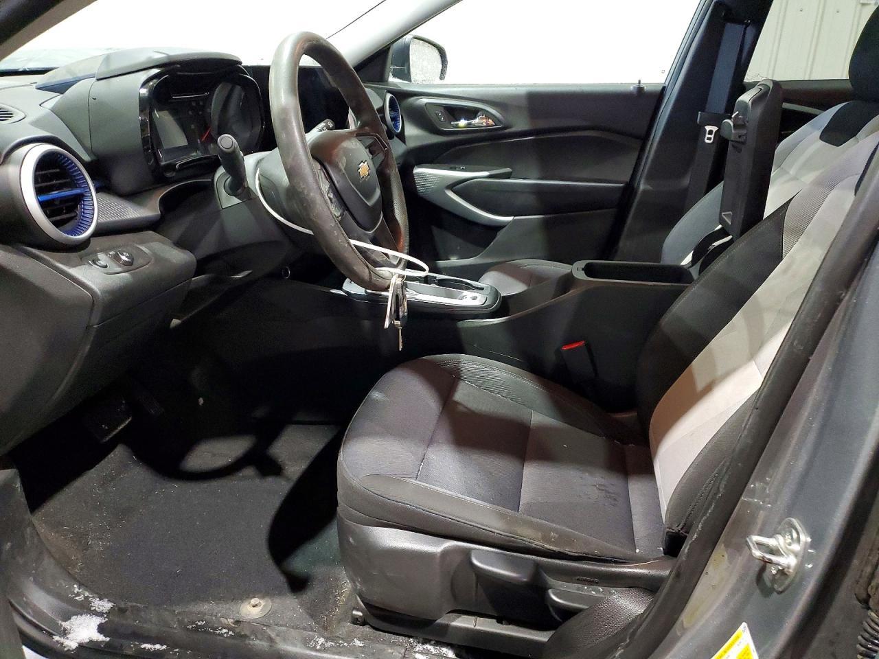 2024 Chevrolet Trax Ls - zdjęcie 7