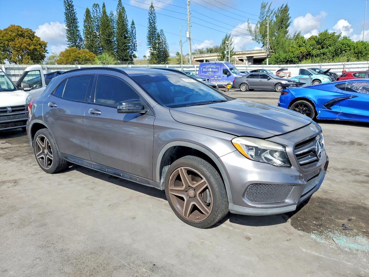 2016 Mercedes-Benz Gla 250 - zdjęcie 4