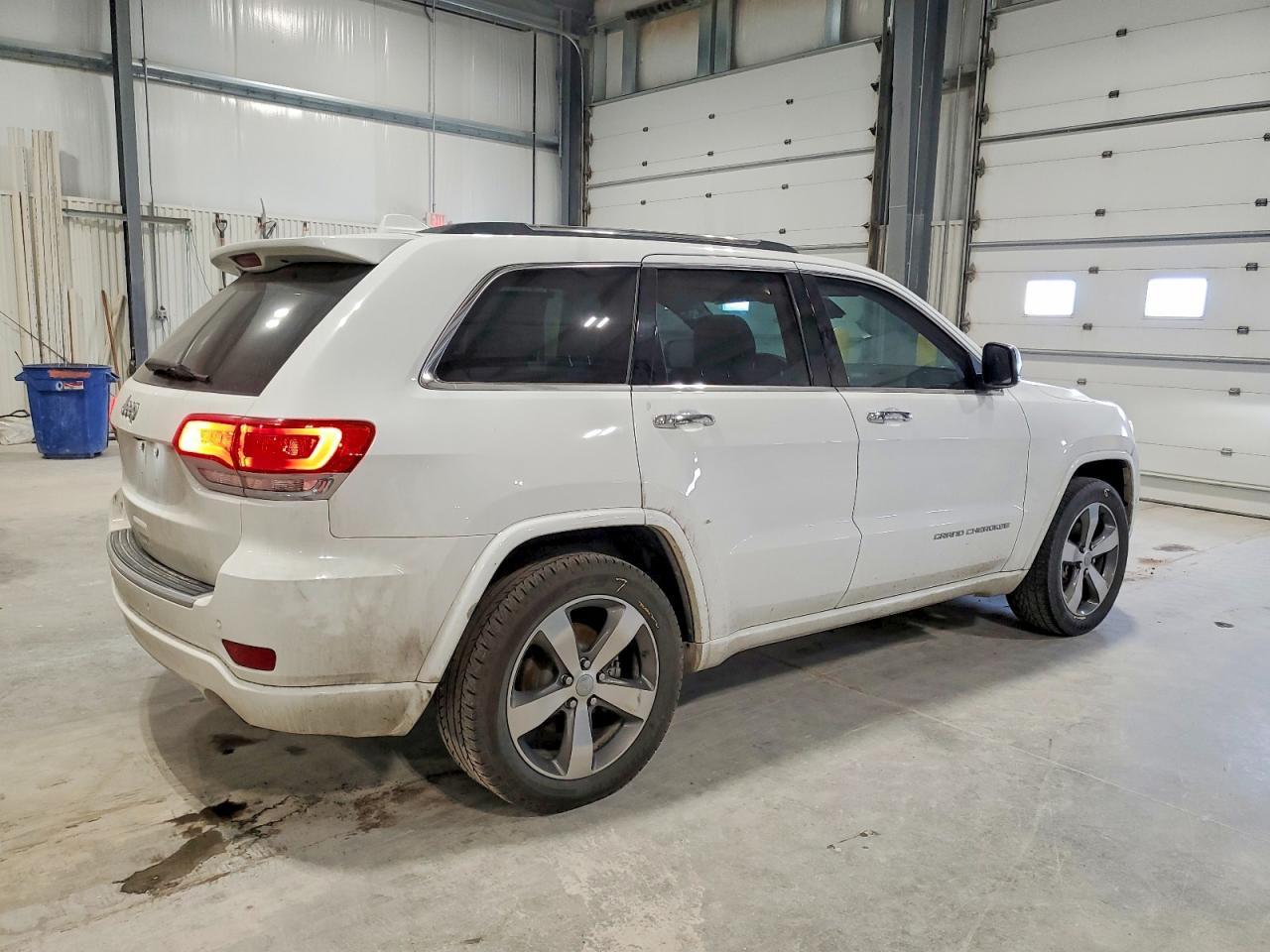 2015 Jeep Grand Cherokee Overland - zdjęcie 3