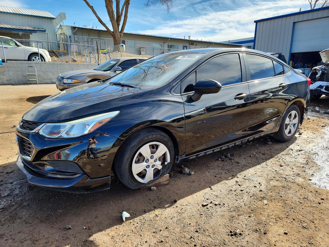 2017 Chevrolet Cruze Ls - zdjęcie główne