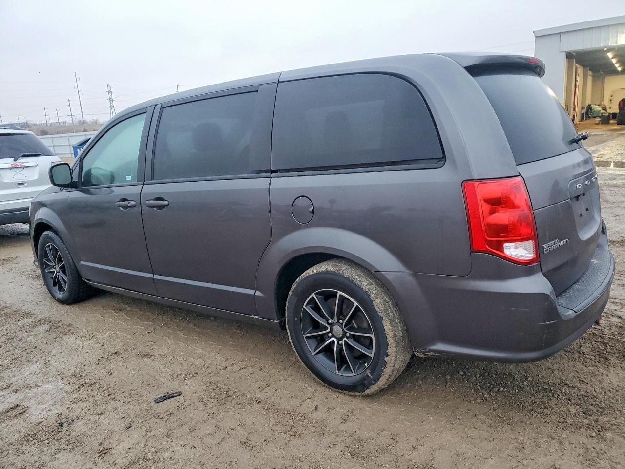 2018 Dodge Grand Caravan Se - zdjęcie 2