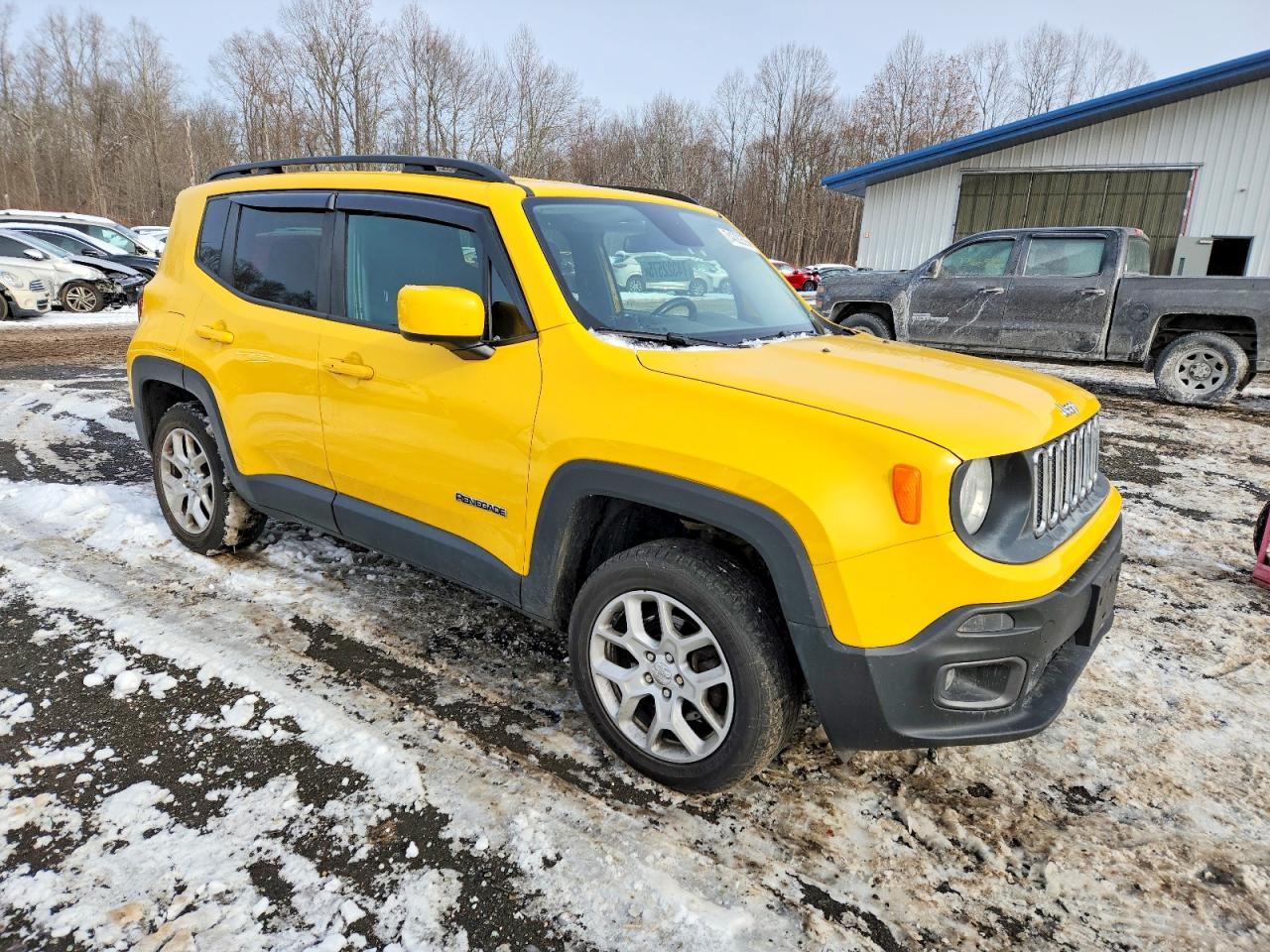 2016 Jeep Renegade Latitude - zdjęcie 4