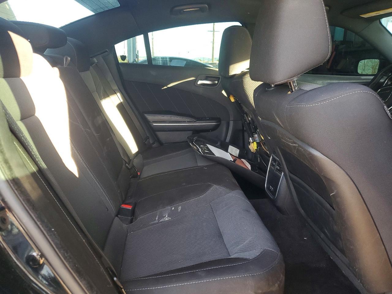 2016 Dodge Charger Sxt - zdjęcie 10