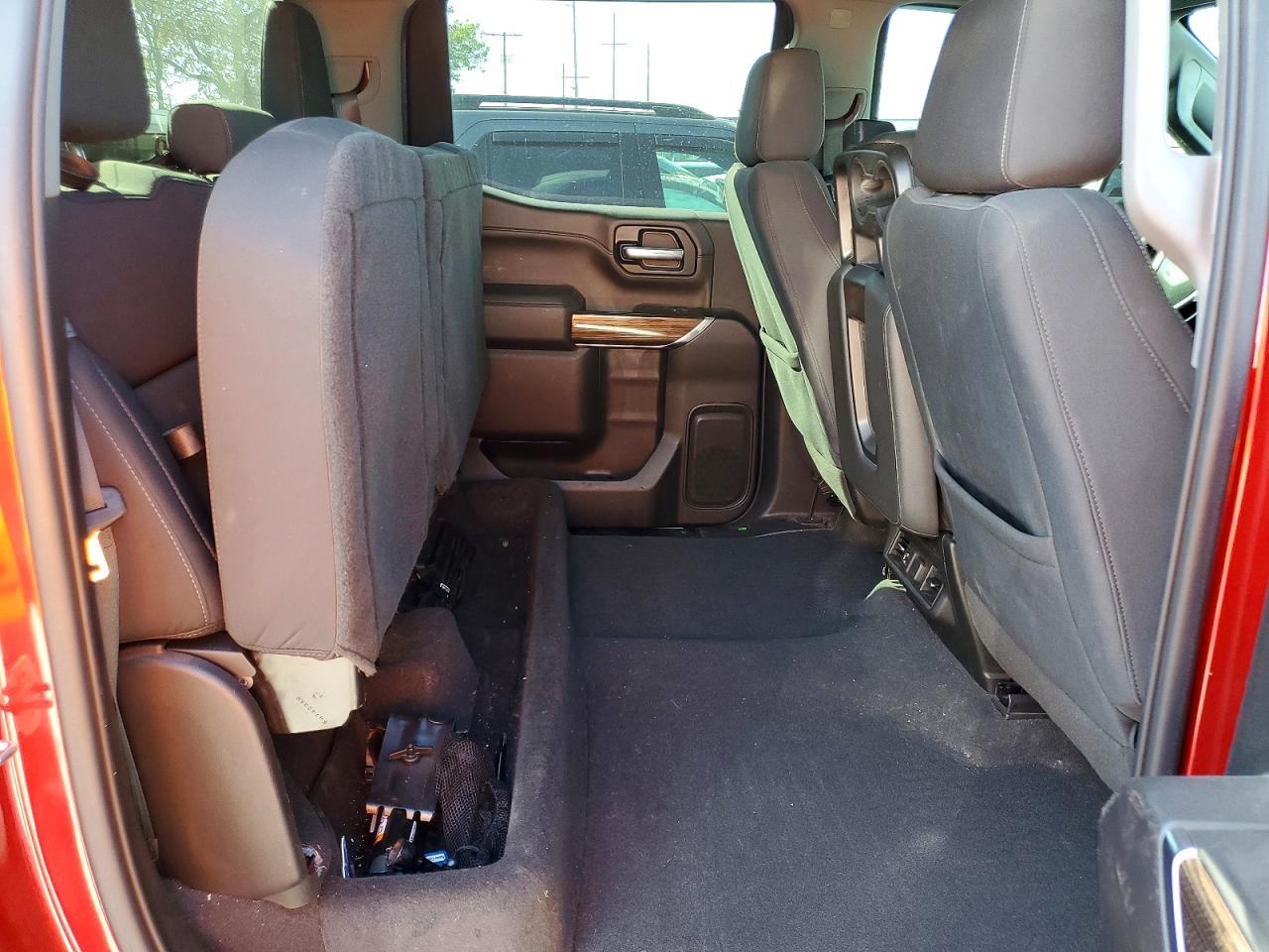 2021 Chevrolet Silverado K1500 Rst - zdjęcie 10