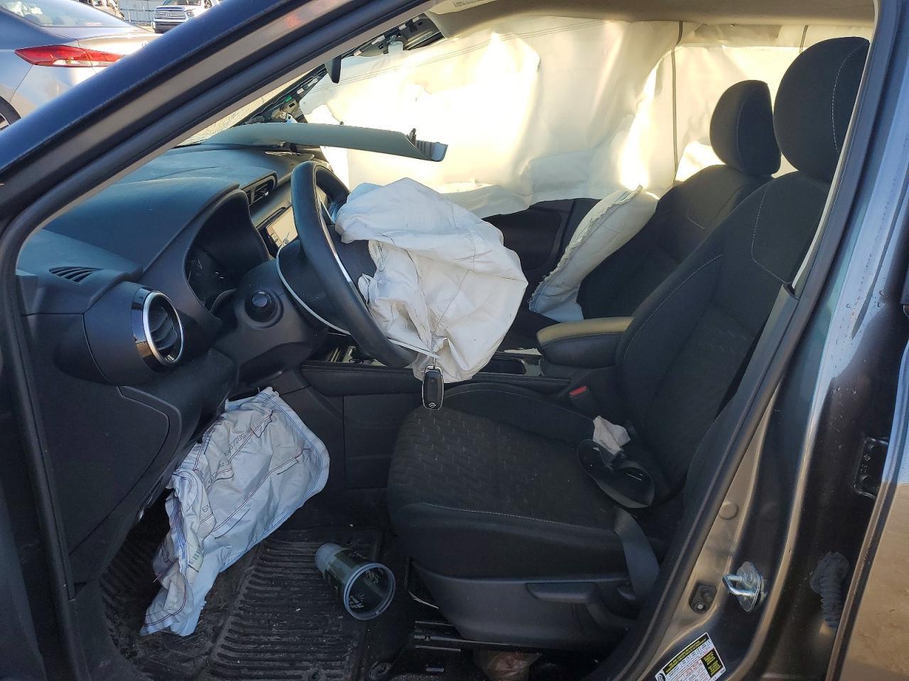 2023 Nissan Kicks Sv - zdjęcie 7