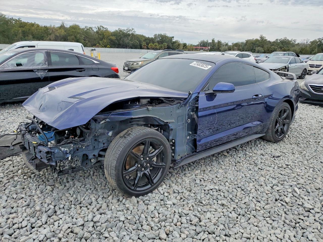 2020 Ford Mustang - zdjęcie główne