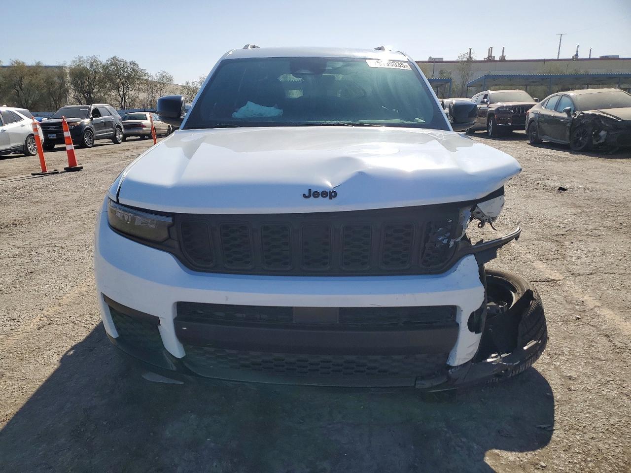 2025 Jeep Grand Cherokee L Laredo - zdjęcie 5