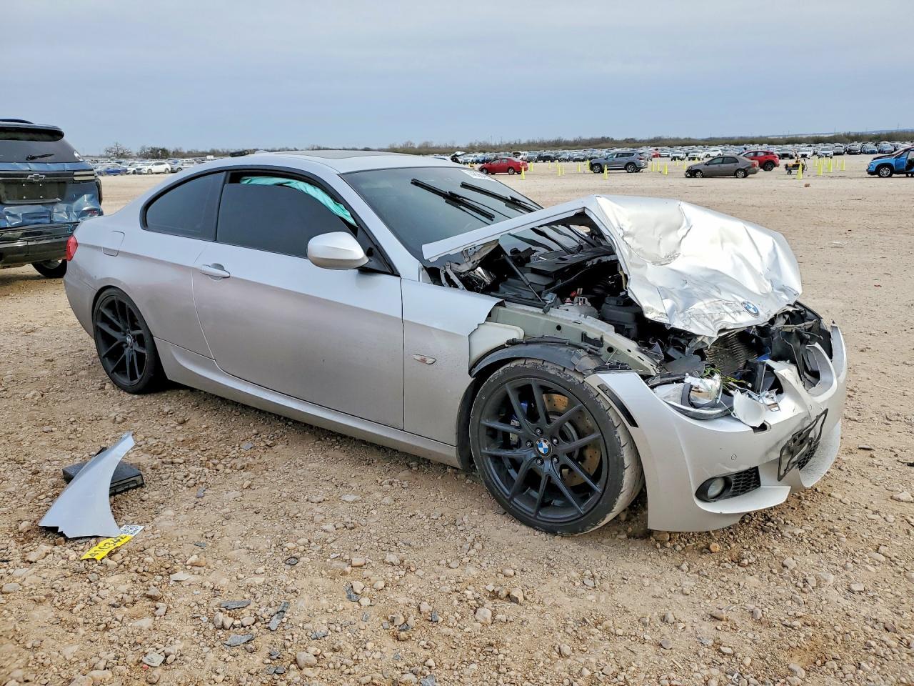 2013 BMW 335 I - zdjęcie 4