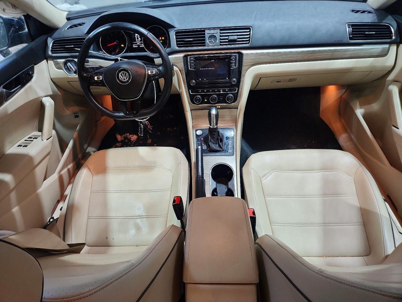 2016 Volkswagen Passat Se - zdjęcie 8