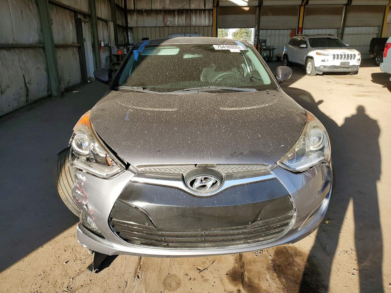 2015 Hyundai Veloster - zdjęcie 5